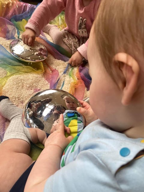 Adventure Babies Uppermill story and sensory baby class