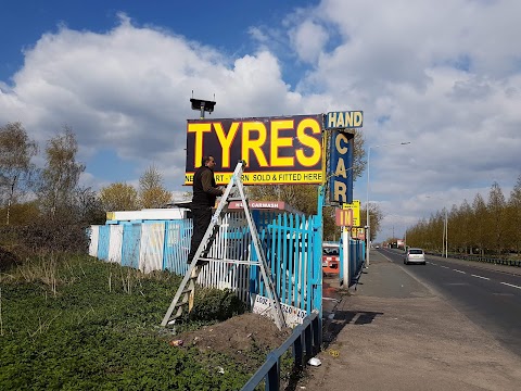 UKs No1 Hand Car Wash & Tyres & Alloy Repair