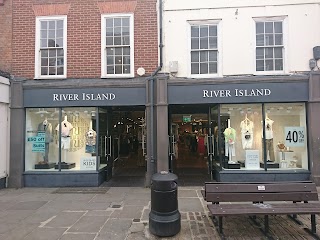 River Island