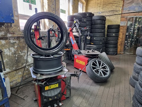 24hr Mobile Tyres Fitting Service