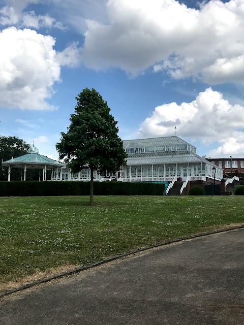 Cafe In The Park