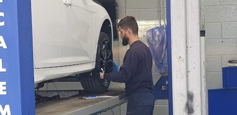 West Yorkshire Accident Repair Centre