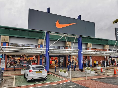 Nike Factory Store