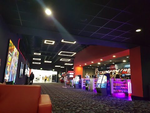 Cineworld Cinema - London Wood Green