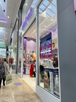 Claire's