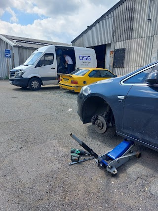 DSG Mobile tyres