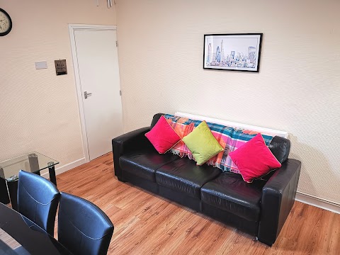 (J) Wolverhampton serviced accommodation & apartments, by Your Night Inn
