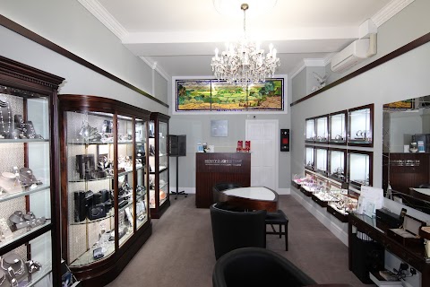 Henry D Johnstone Jewellers