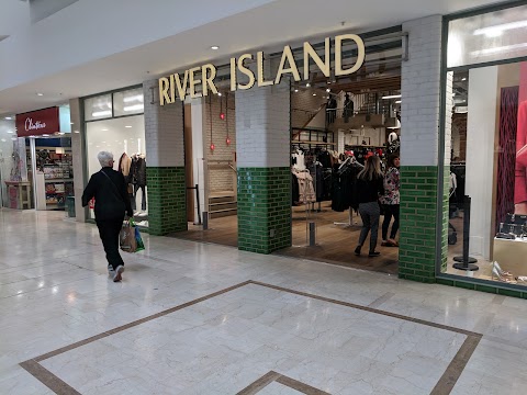 River Island