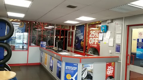 Kwik Fit - Runcorn