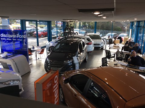 P W Millar ltd. Multi Franchise Used Car Sales Specialist & Ford Authorised Repairer.24hr Fuel Station & Shop with offlicence