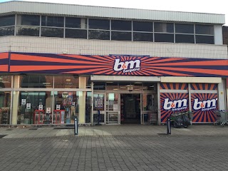 B&M Store