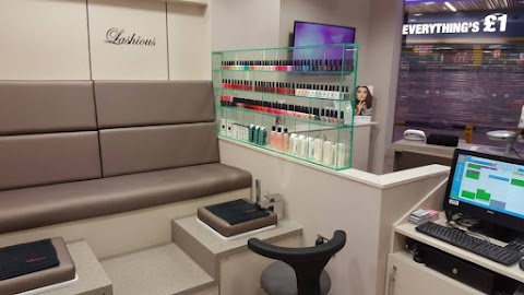 Lashious Beauty Ealing Broadway (by Rawr Beauty)