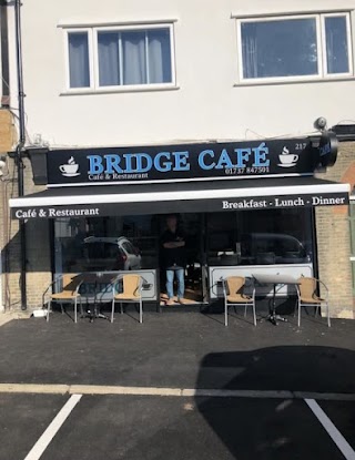 Bridge Cafe