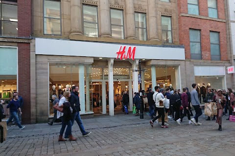 H&M