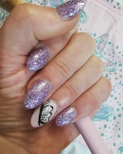 KK Nails & Beauty