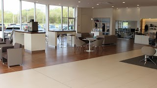 Stratstone Jaguar Service Centre Newport