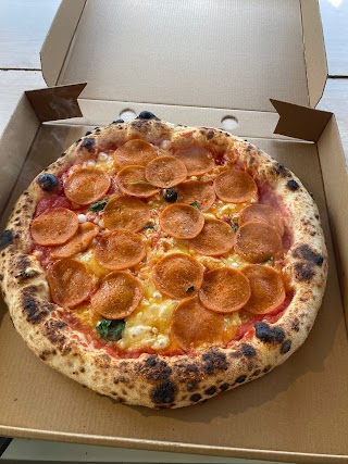 La Piccola Pizzeria