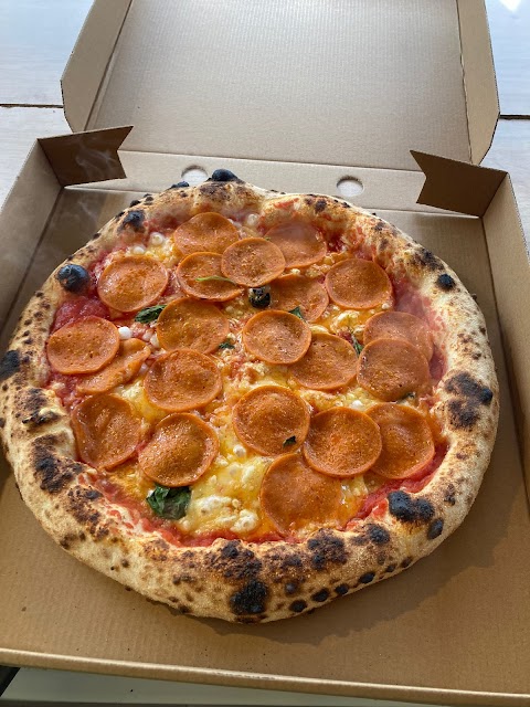 La Piccola Pizzeria