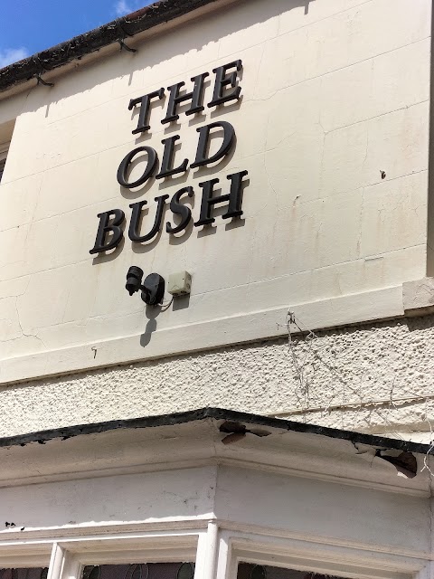 Old Bush Inn