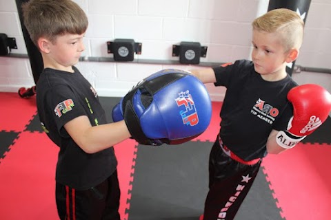 Aro Fitness - Kickboxing & Martial Arts Reading