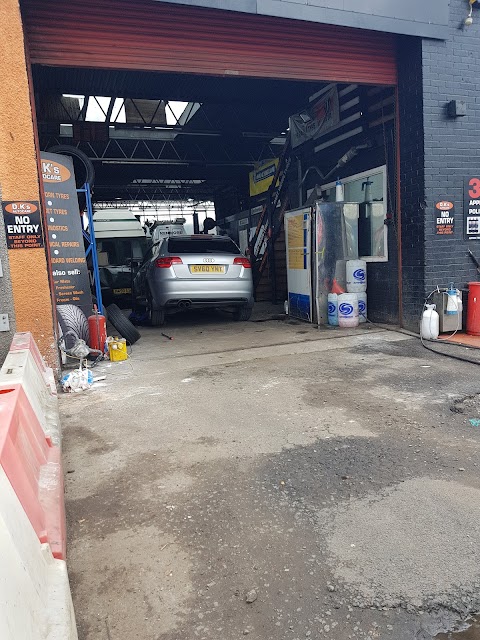 D K's Autocare Centre Broxburn