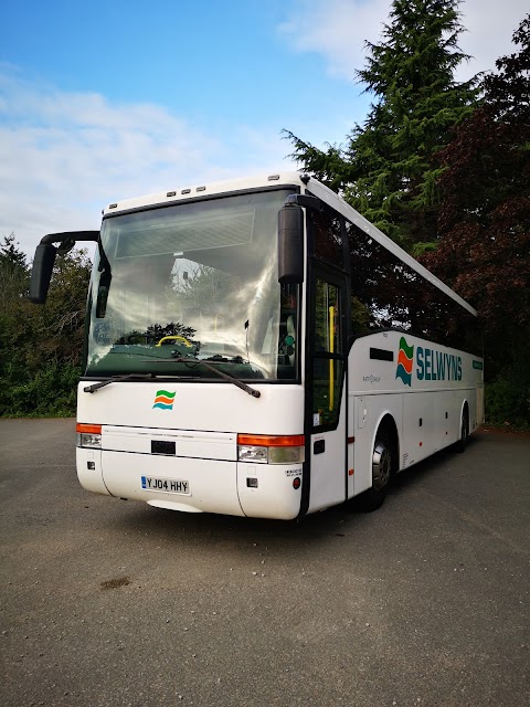 Selwyns Travel | Coach Hire