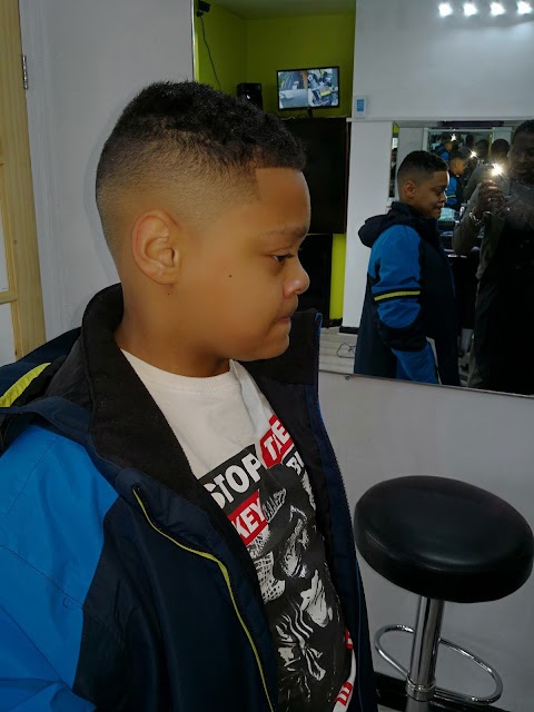 Esco's Barber Shop