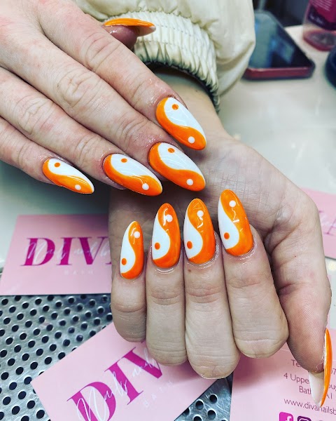 Diva Nails