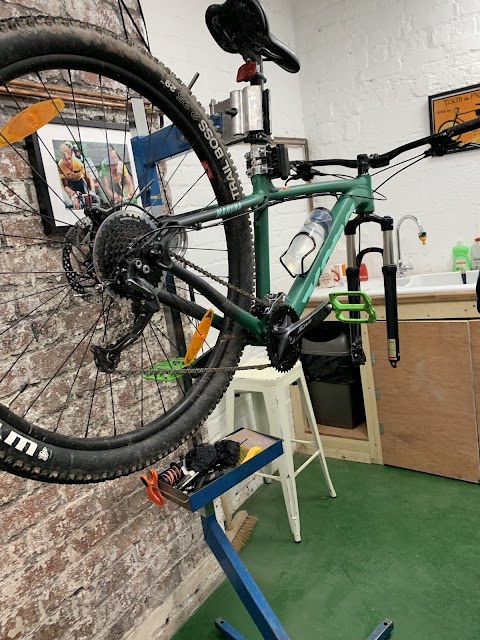 Hightown Cycle Repairs