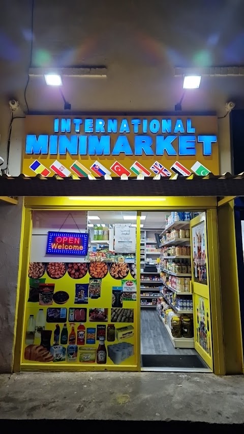 International Mini market