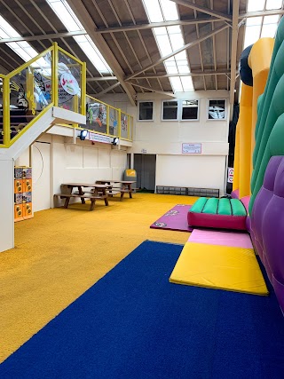 Jump Around Inflata-park