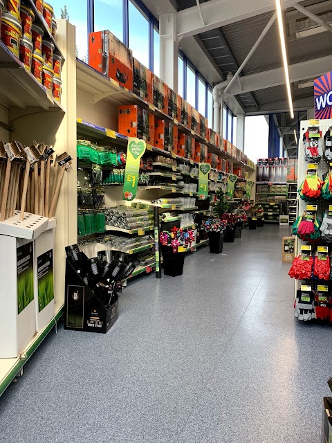 B&M Home Store with Garden Centre