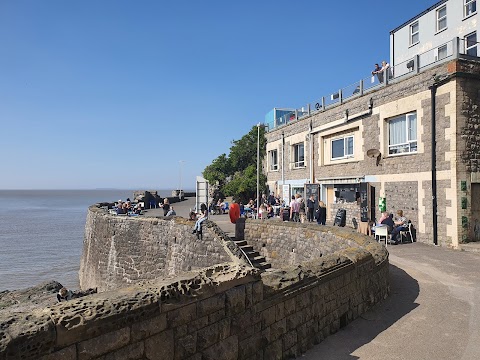 Captains Cabin Bar & Restaurant