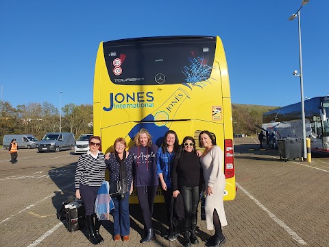Jones International (Jones the Bus)