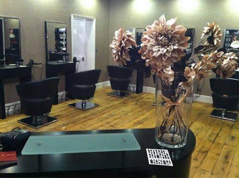 Sas & Co Hair & Beauty Spa