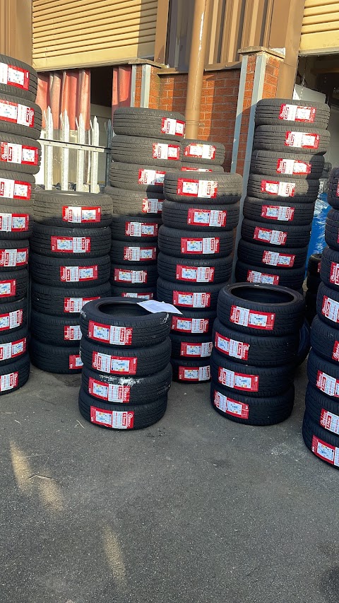 G2 TYRES