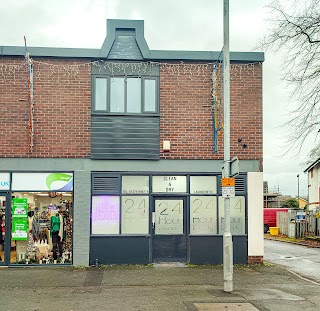 Clean and Dry Launderette