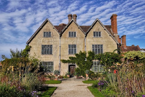 National Trust - Packwood House