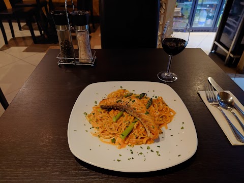 Mandana Italian Restaurant (Ealing)