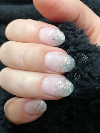 Amy Star Nails