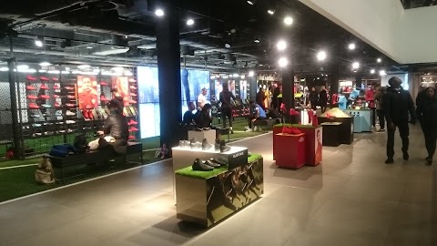 Nike Town