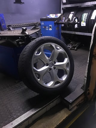 Jay's Mobile Tyres