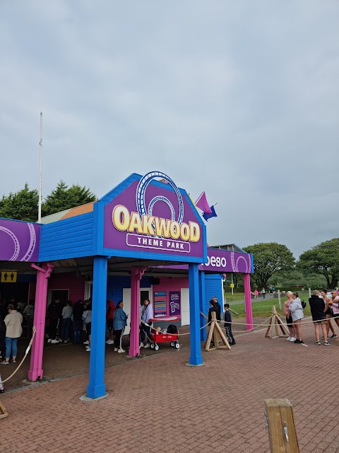 Oakwood Theme Park