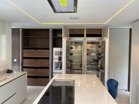 Luxury Bespoke Kitchens