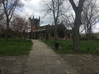 Batley Parish C Of E J I & N School