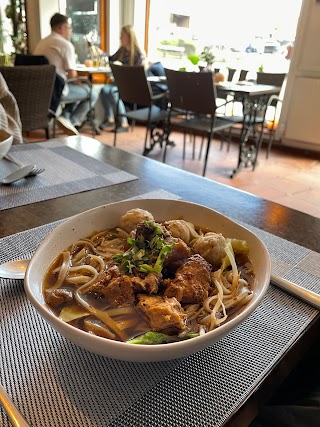 Tara Thai Bistro