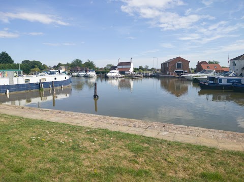 Waterfront Country Park