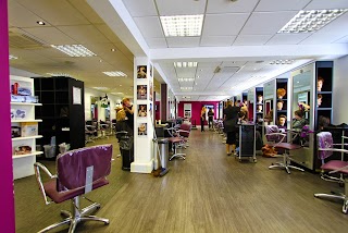 Learning Curve Group Hair & Beauty Academy Borehamwood