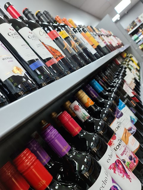 Go Local - Newton Heath Food & Wine Off Licence Open Now ( 07:00 To 00:00 Every day )
